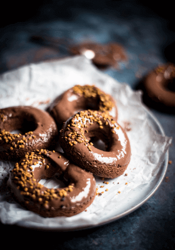 Milk Chocolate Doughnuts with Honey Tradition Raw Bee Pollen
